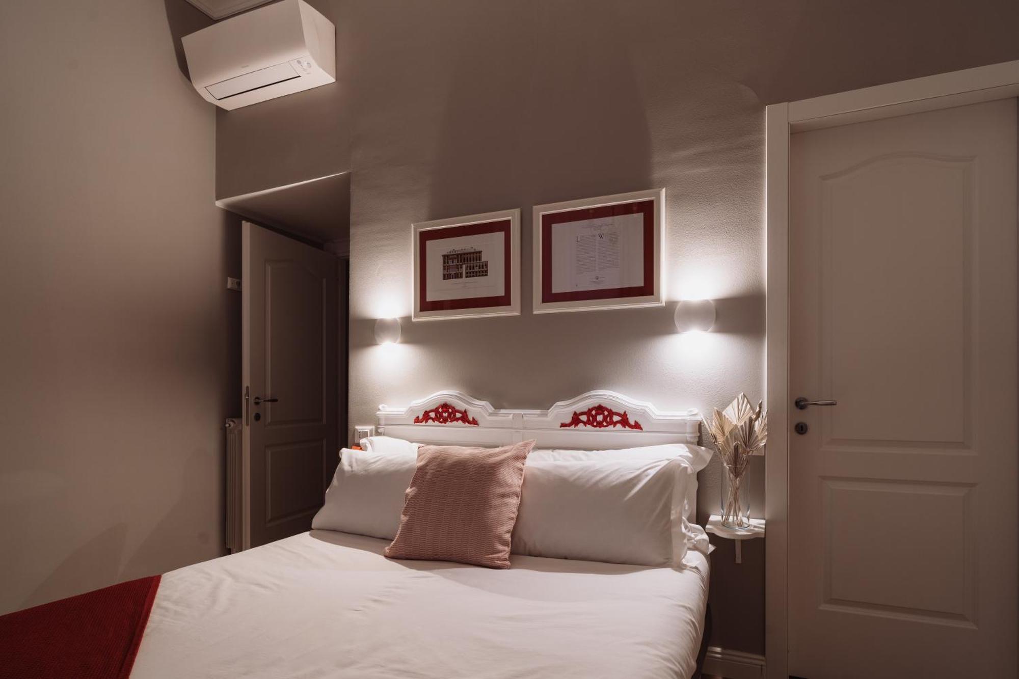 Double Room with Private Bathroom,1516123249:JPEG